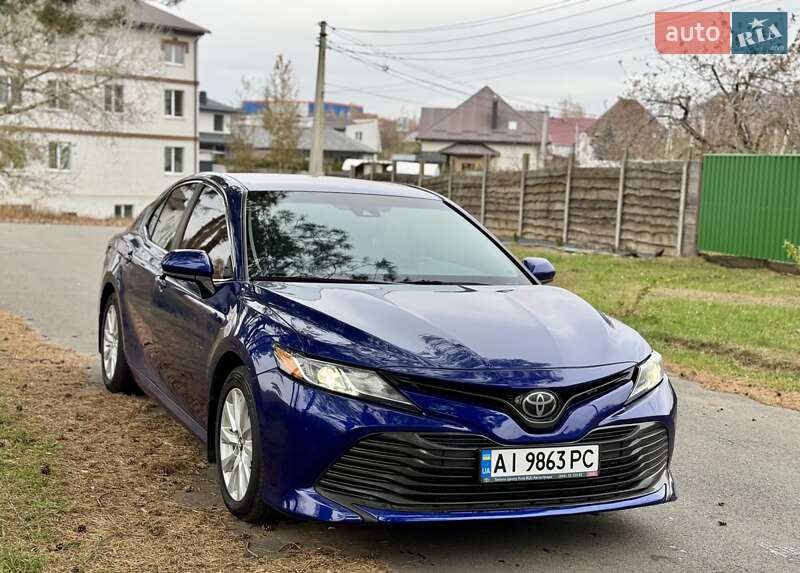 Toyota Camry 2018