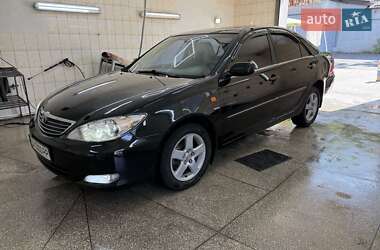 Седан Toyota Camry 2003 в Черкассах