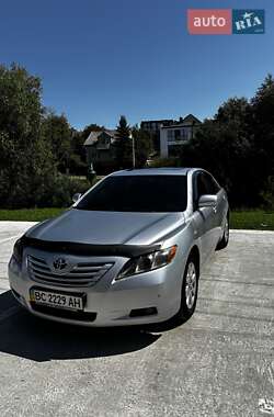 Седан Toyota Camry 2006 в Львові