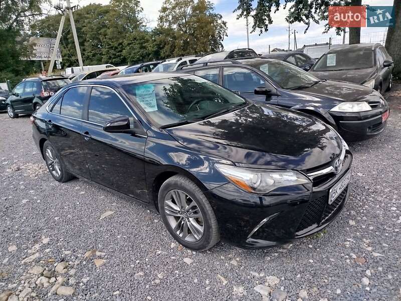 Toyota Camry 2017