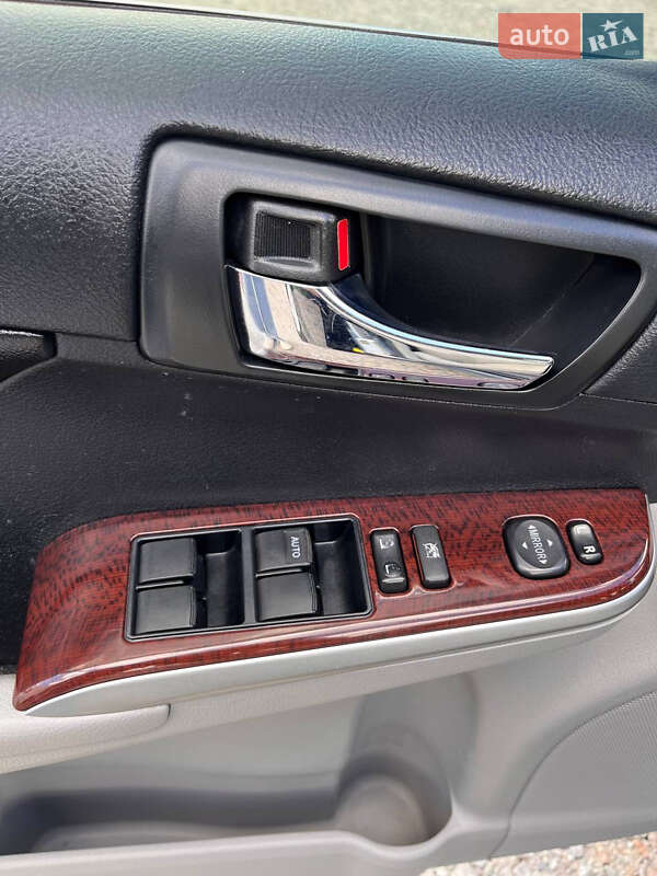 Седан Toyota Camry 2014 в Білій Церкві