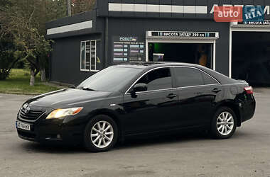 Седан Toyota Camry 2006 в Хмельницькому