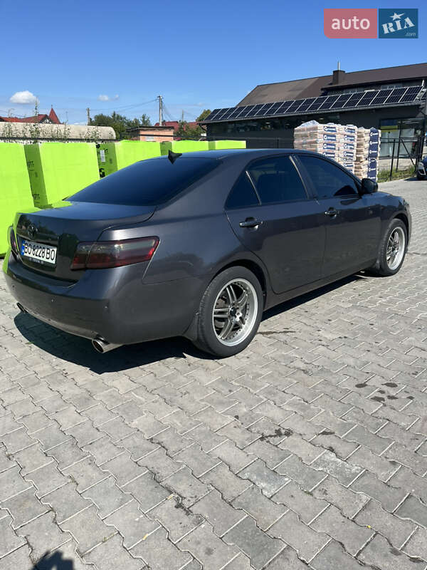 Седан Toyota Camry 2008 в Теребовле