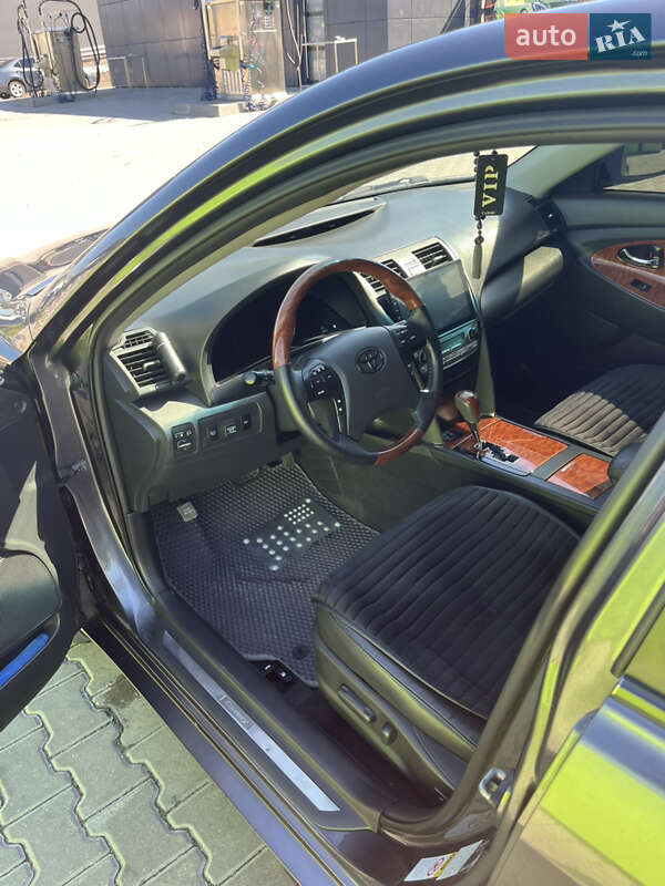 Седан Toyota Camry 2008 в Теребовле