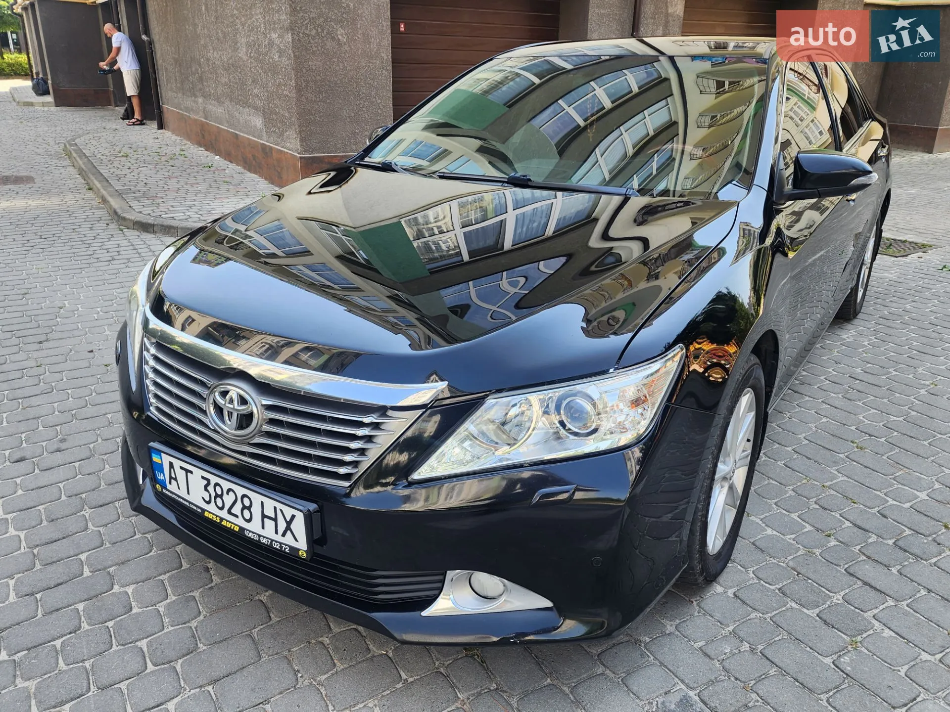 2013 Toyota Camry - мініатюра 32