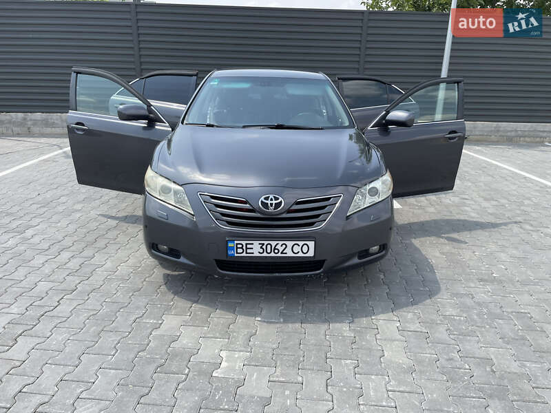 Toyota Camry 2007
