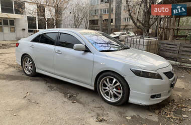 Седан Toyota Camry 2006 в Николаеве