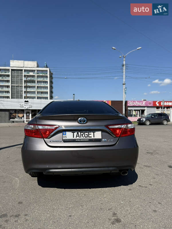 Седан Toyota Camry 2014 в Харкові
