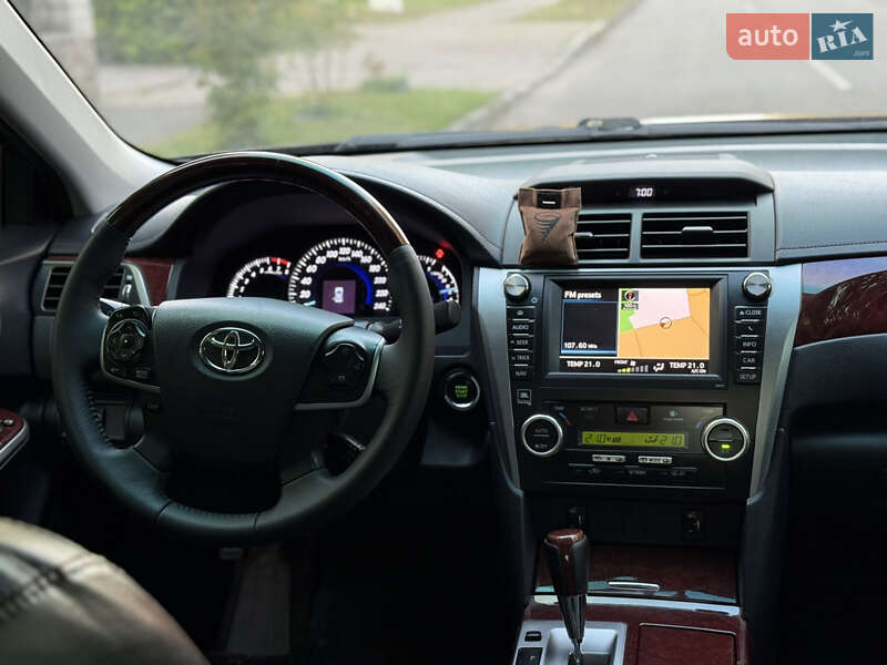 Седан Toyota Camry 2012 в Белой Церкви