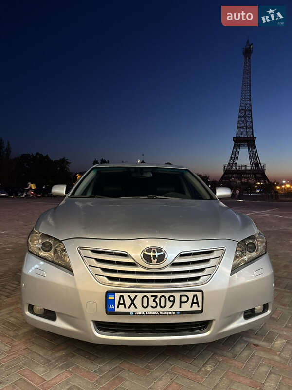 Toyota Camry 2007