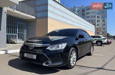 Седан Toyota Camry 2014 в Києві