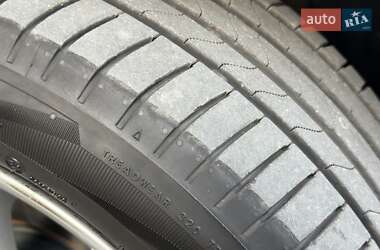 Седан Toyota Camry 2019 в 