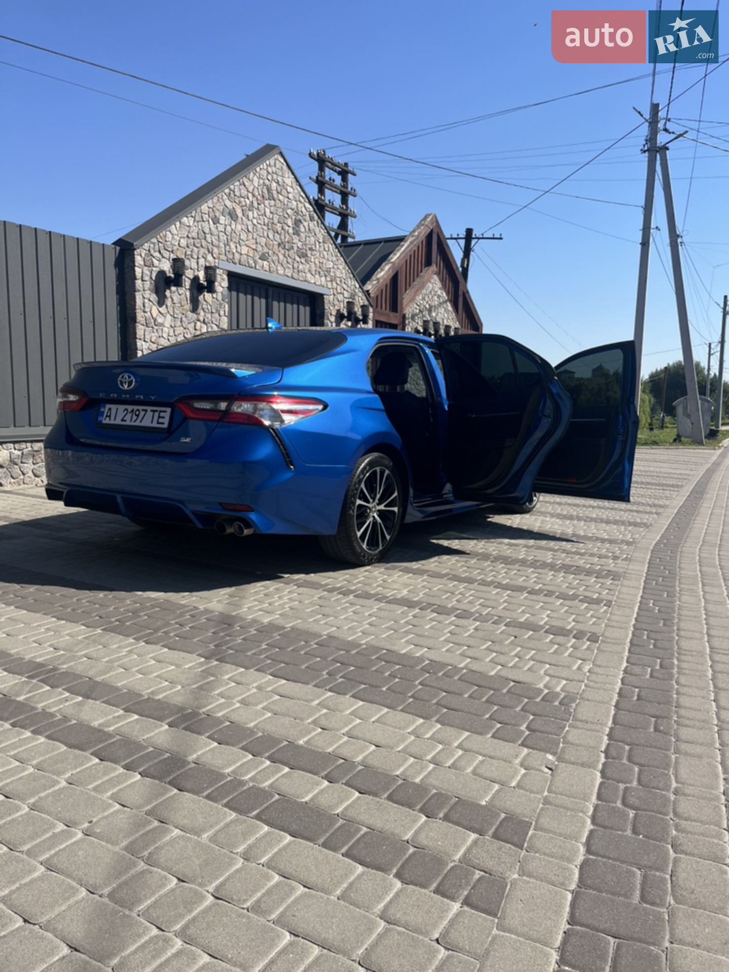 2020 Toyota Camry - мініатюра 12