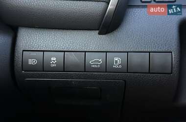 Седан Toyota Camry 2019 в 