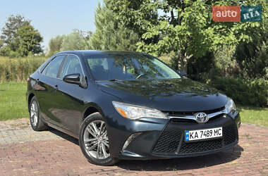 Седан Toyota Camry 2014 в Прилуках