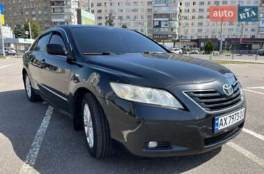 Седан Toyota Camry 2008 в Харькове