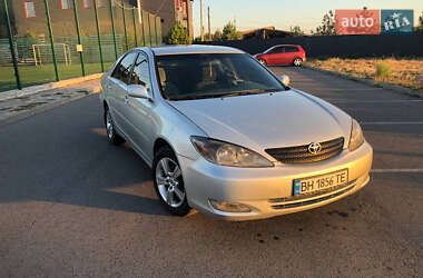 Седан Toyota Camry 2002 в Одессе