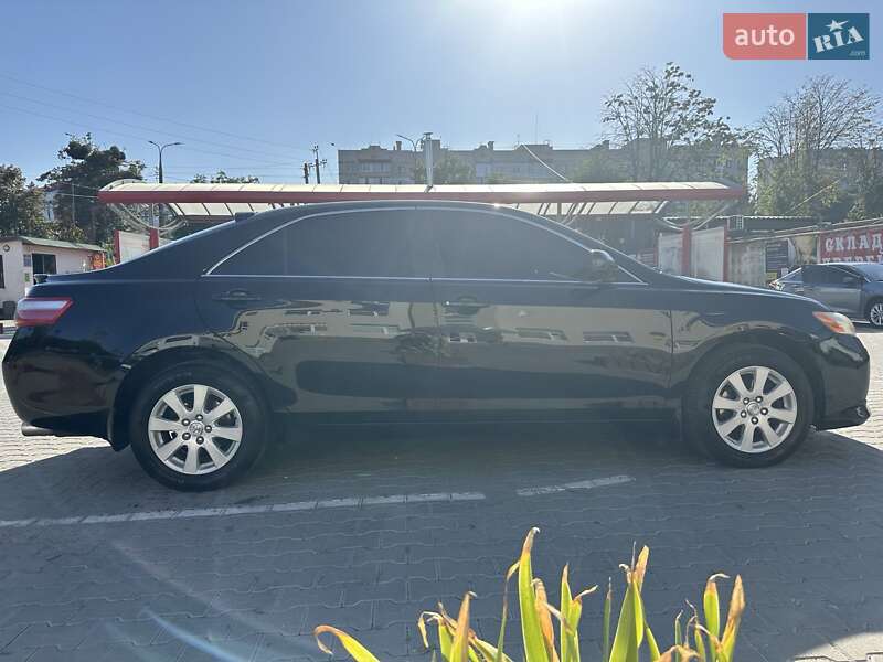 Седан Toyota Camry 2006 в Дніпрі