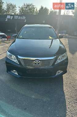 Седан Toyota Camry 2012 в Запорожье