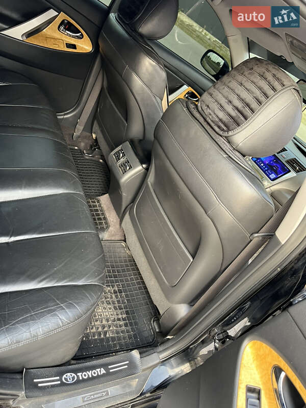 Седан Toyota Camry 2006 в Харькове