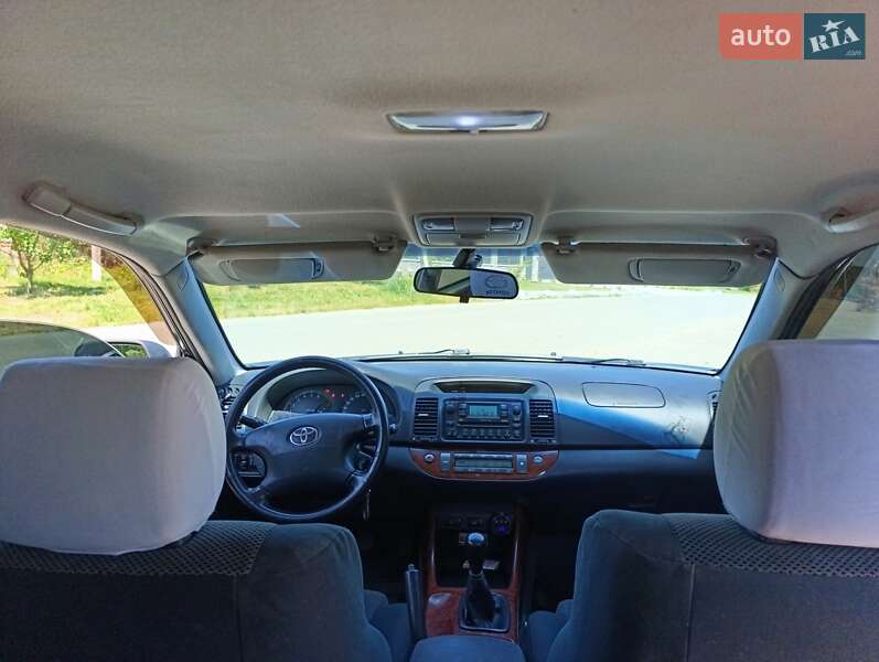 Седан Toyota Camry 2003 в Радехові