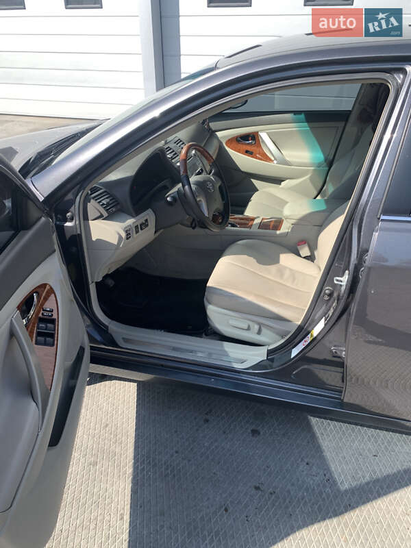 Седан Toyota Camry 2008 в Полтаві