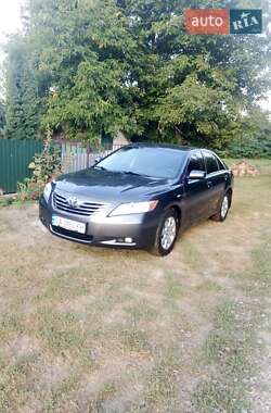 Седан Toyota Camry 2008 в Умані