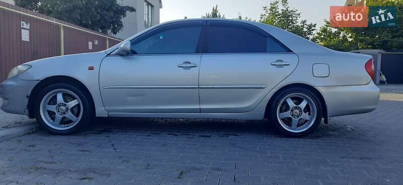 Седан Toyota Camry 2004 в Одесі