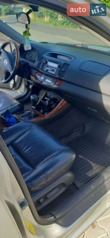 Седан Toyota Camry 2004 в Одесі