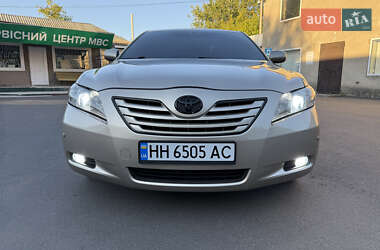 Седан Toyota Camry 2006 в Березовке
