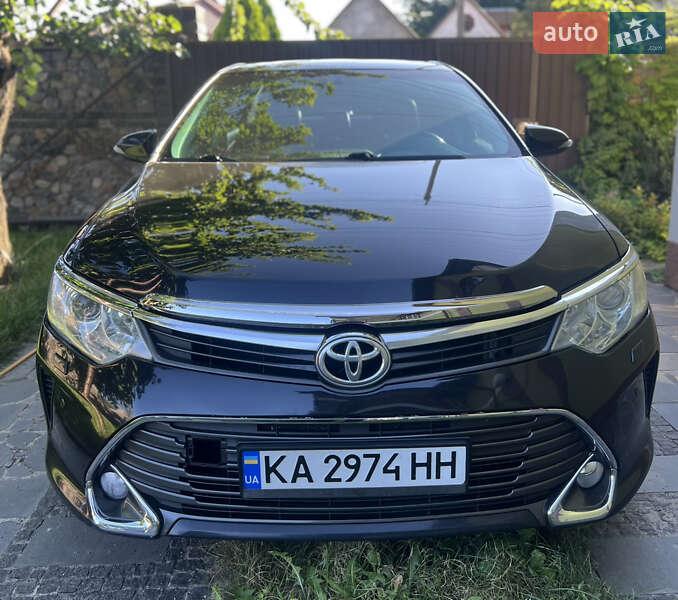 Седан Toyota Camry 2014 в Житомире фото Седан Toyota Camry 2014 в Житомире