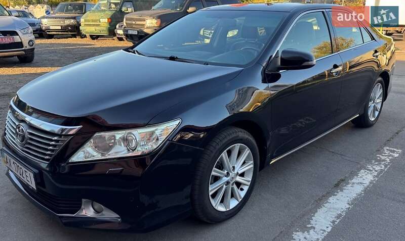 Toyota Camry 2013