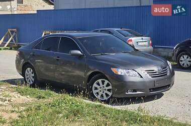 Седан Toyota Camry 2007 в Збаражі