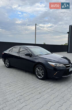 Седан Toyota Camry 2017 в Тернополі