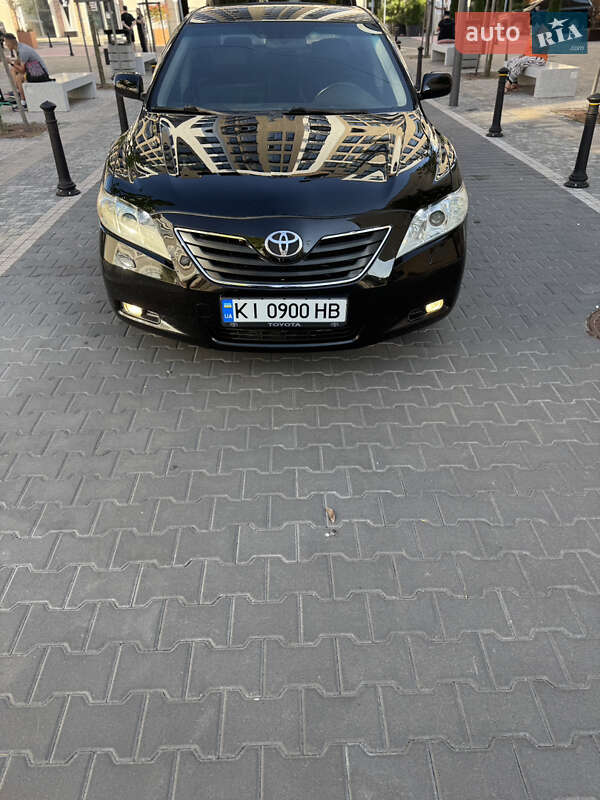Седан Toyota Camry 2008 в Білій Церкві