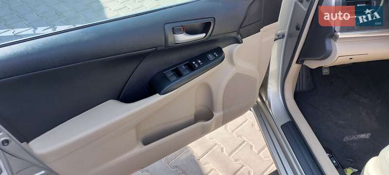Седан Toyota Camry 2013 в Житомирі