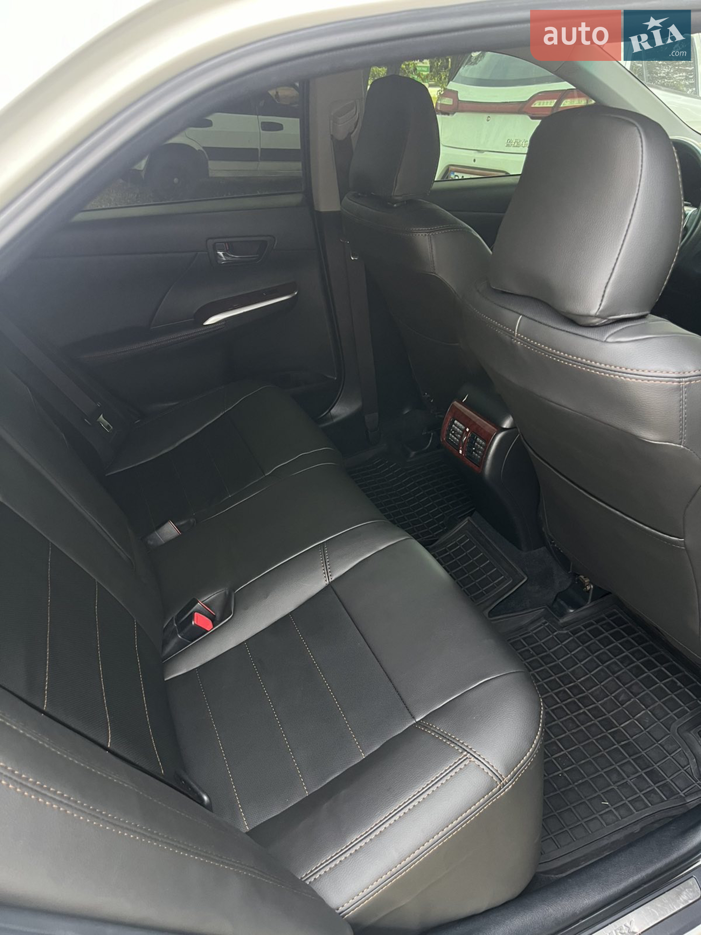 2012 Toyota Camry - мініатюра 12
