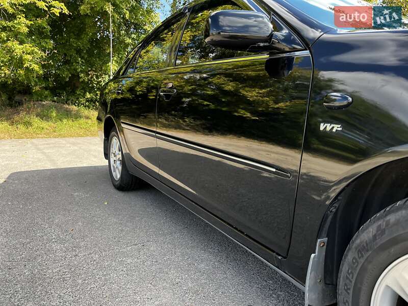 Седан Toyota Camry 2004 в Василькові