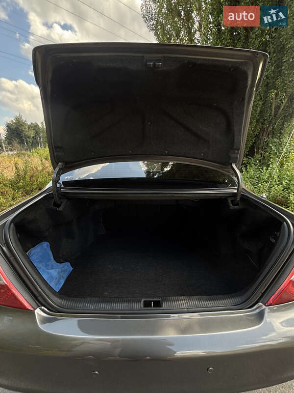 Седан Toyota Camry 2003 в Калинівці