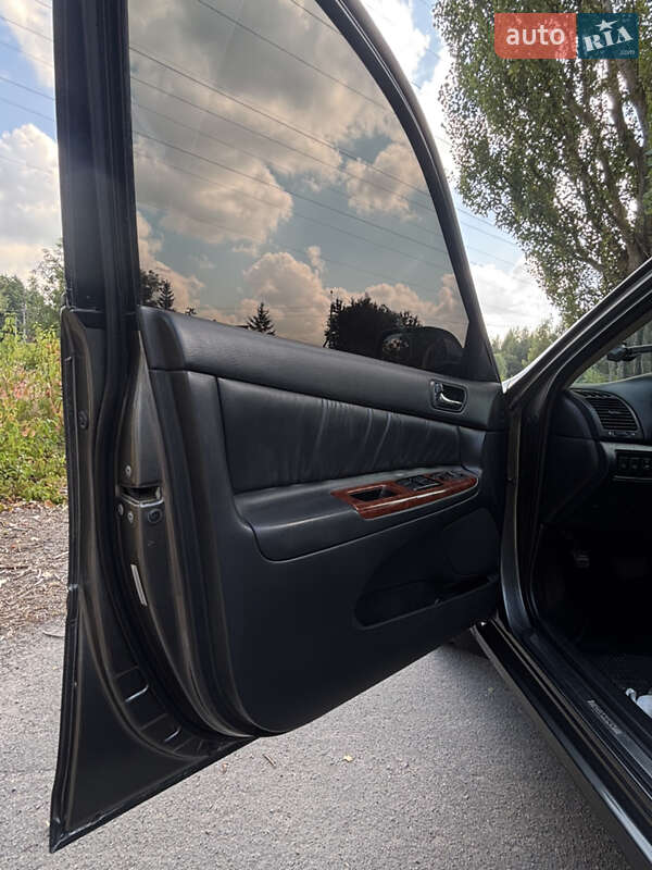 Седан Toyota Camry 2003 в Калинівці