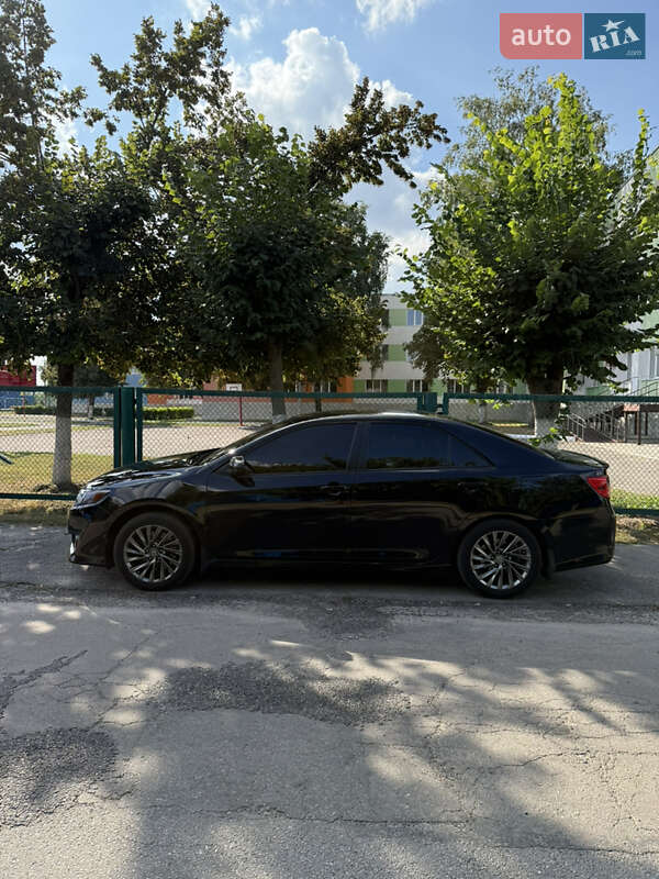 Седан Toyota Camry 2012 в Змиеве фото 5 Седан Toyota Camry 2012 в Змиеве