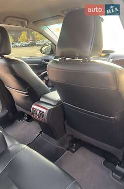 Седан Toyota Camry 2012 в 