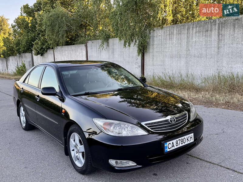 Toyota Camry 2003