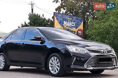 Седан Toyota Camry 2015 в Желтых Водах