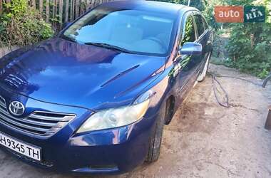 Седан Toyota Camry 2009 в Кропивницком