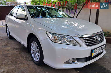 Седан Toyota Camry 2013 в Тульчині