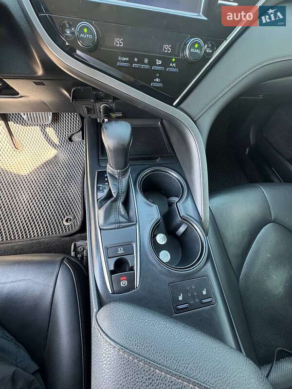 Седан Toyota Camry 2018 в Днепре фото 17 Седан Toyota Camry 2018 в Днепре