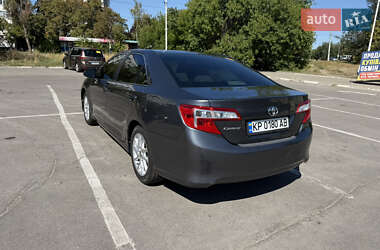 Седан Toyota Camry 2012 в  фото 4 Седан Toyota Camry 2012 в