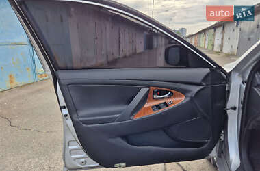 Седан Toyota Camry 2007 в 
