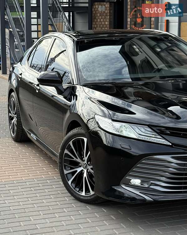 Седан Toyota Camry 2020 в Белой Церкви